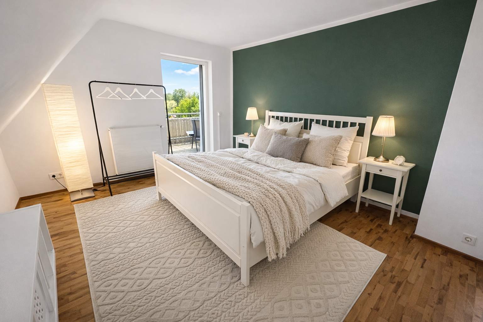 Moderne 3-Zi Wohnung mit Dachterrasse & WLAN Bild 1