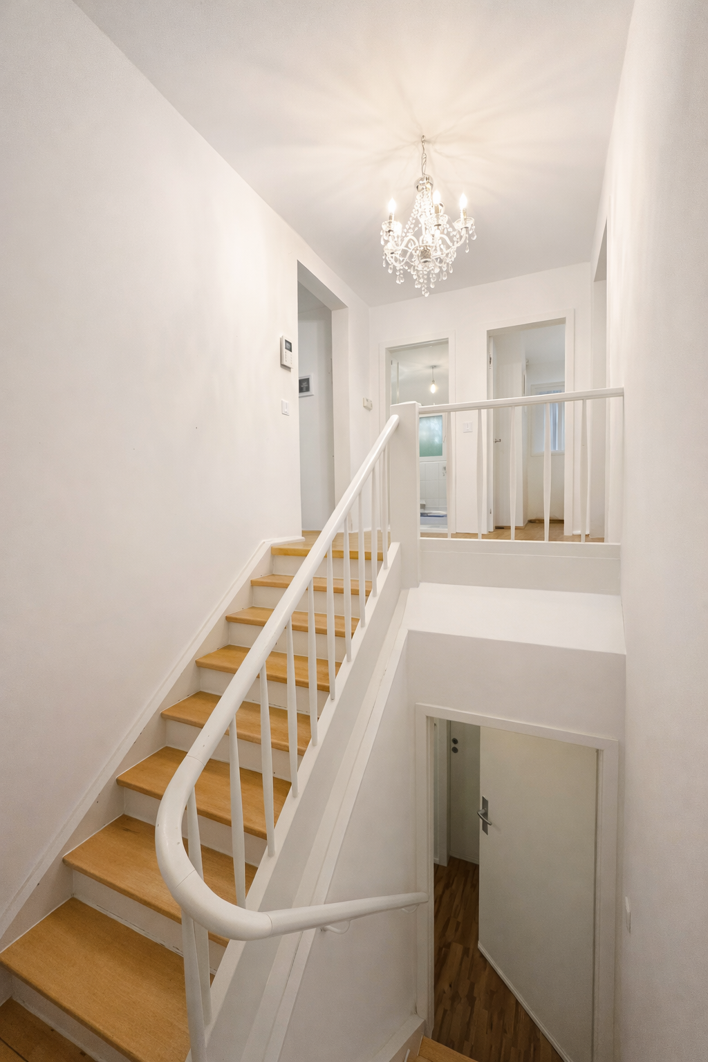 Moderne 3-Zi Wohnung mit Dachterrasse & WLAN Bild 4