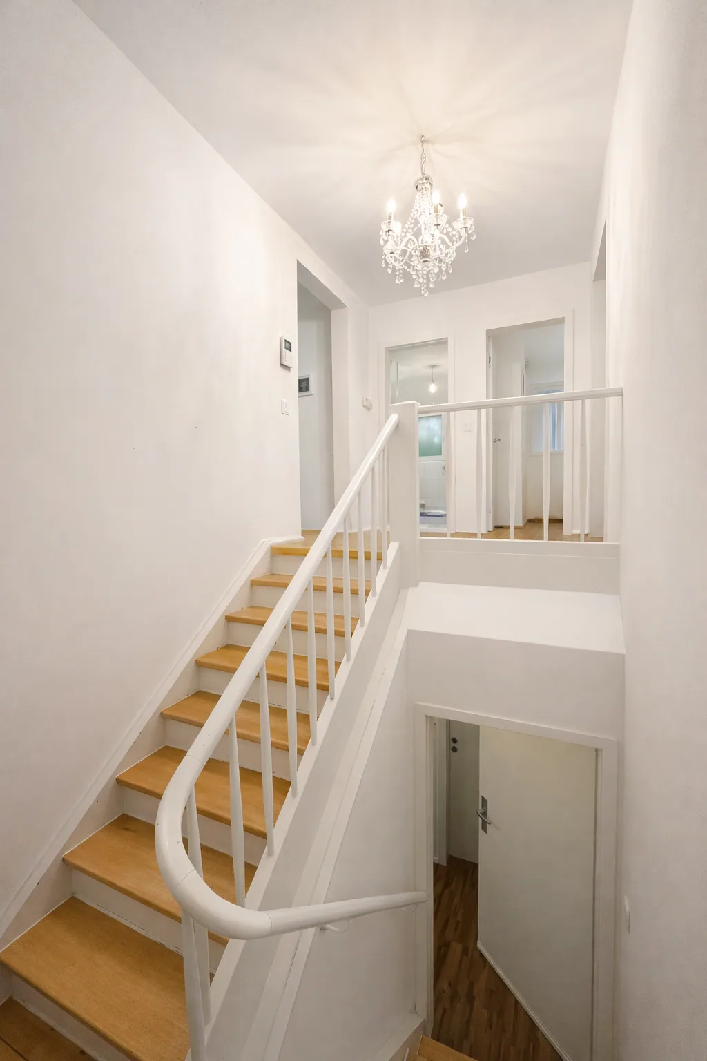 Moderne 3-Zi Wohnung mit Dachterrasse & WLAN Bild 4